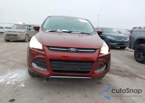 2014 Ford Escape Se z USA, uszkodzony, nr VIN 1FMCU9GX6EUB98393
